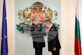 Румен Радев - Алехандро Поланко Мата - орден „Мадарски конник“ първа степен