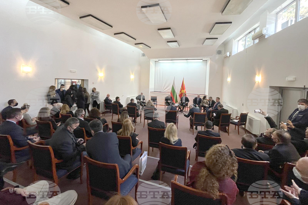 Република Северна Македония - София-Скопие – авиолиния – делегация –  туроператори - среща