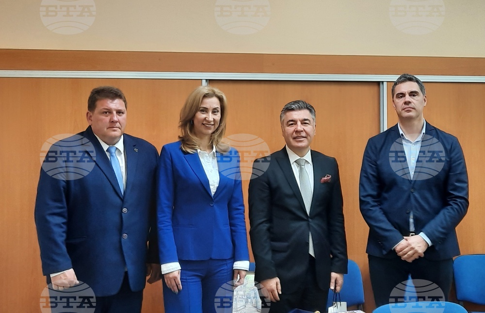 Областна администрация Добрич: Областният управител посрещна Генералния консул на Р Турция в Бургас