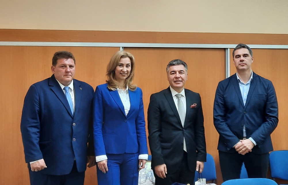 Областна администрация Добрич: Областният управител посрещна Генералния консул на Р Турция в Бургас