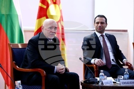 Република Северна Македония - София-Скопие – авиолиния – делегация – среща