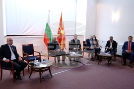 Република Северна Македония - София-Скопие – авиолиния – делегация – среща