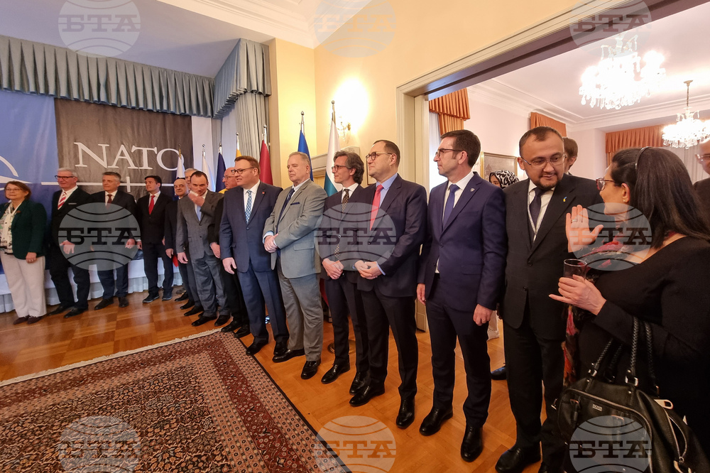 Турция - посолство на Република Чехия в Анкара - прием по повод разширяването на НАТО