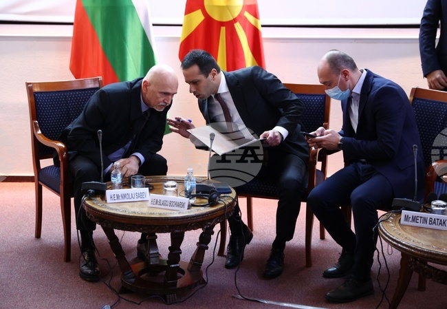 Република Северна Македония - София-Скопие - авиолиния - делегация