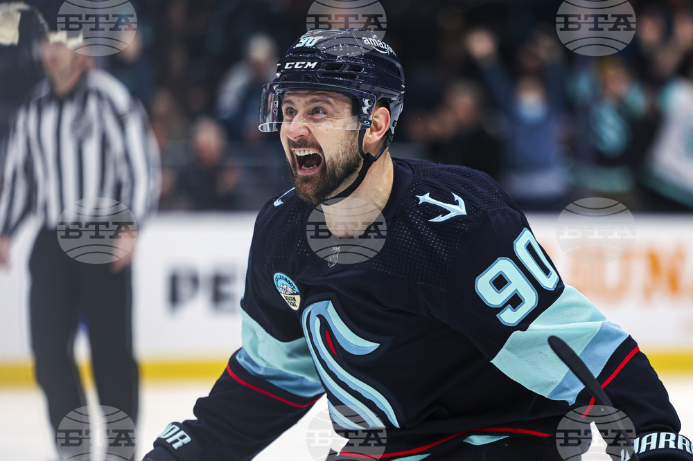 Ледената настилка издава странен шум, категоричен е словашкият национал по хокей на лед Томаш Татар