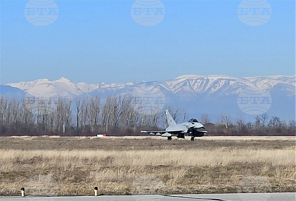 Авиобаза Граф Игнатиево - ВВС