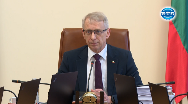 Здравната каса и Министерството на финансите осигуриха безплатна терапия на сърдечните заболявания, заяви премиерът в оставка Денков