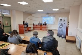  Русе - Дипломатически институт - дискусия