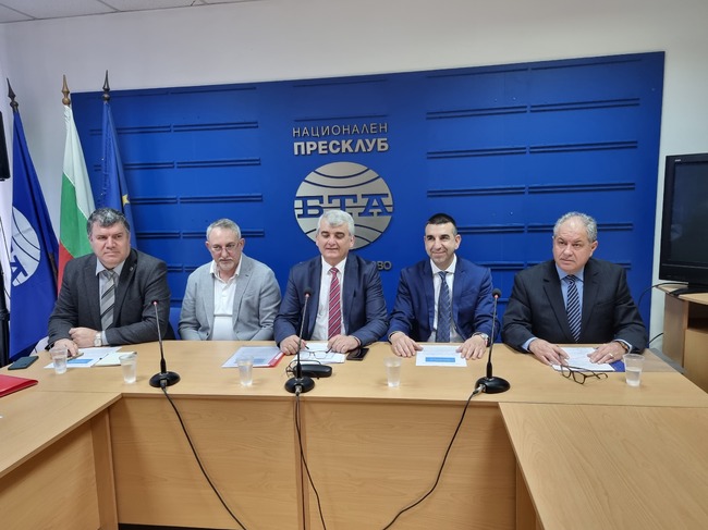 Закриване на предизборната кампания на кандидата за президент на Българския футболен съюз - Петьо Костадинов и неговия екип. 