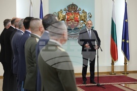 Румен Радев - Данаил Баев - висше офицерско звание - удостояване