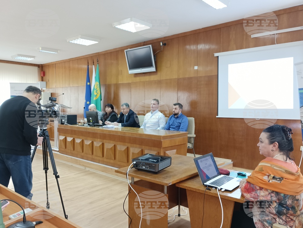 Община Шумен беше домакин на заключителната пресконференция по проект „Подобряване на енергийната ефективност на общински сгради“