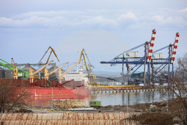 Бургас - пристанищен терминал - удълбочаване