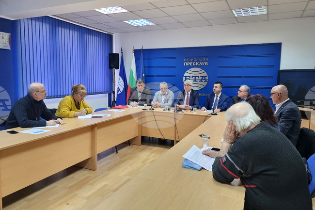 Национален пресклуб на БТА Велико Търново - пресконференция - Петьо Костадинов