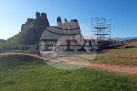 Белоградчик - фестивал "Опера на върховете - Белоградчишки скали"