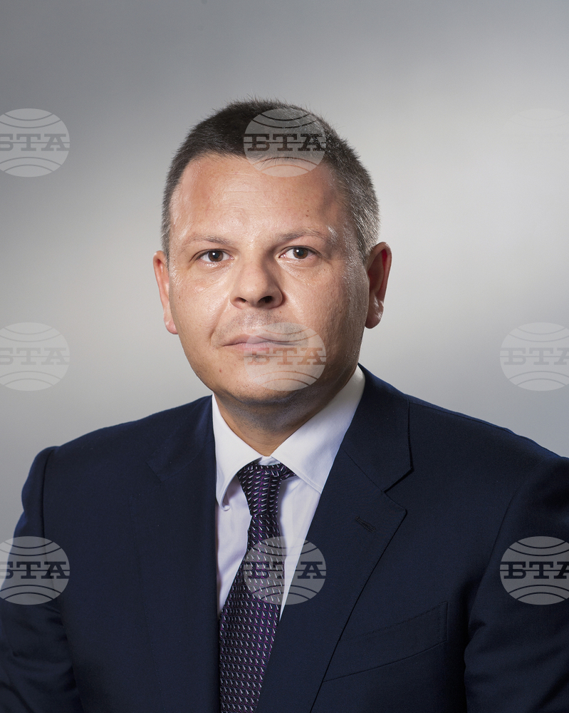 Вицепремиерът и министър на транспорта и съобщенията Христо Алексиев ще се срещне с представители на автомобилния бранш