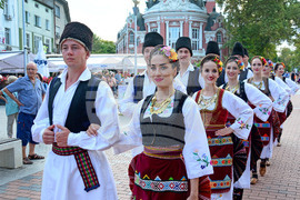 Варна - Международен фолклорен фестивал „Варненско лято“
