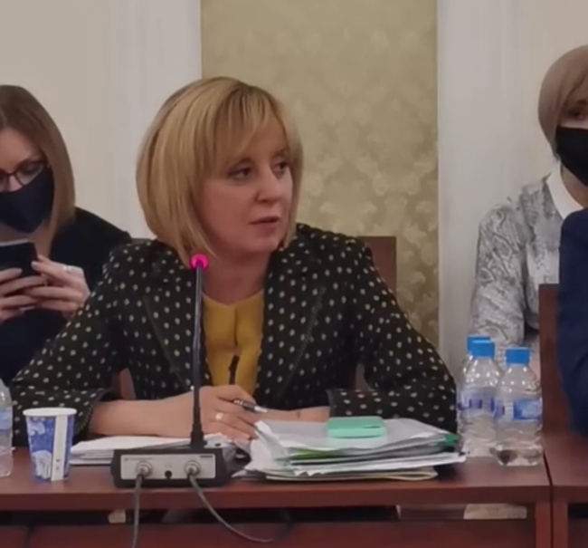 Манолова: 3 години след разкритията ни за “Автомагистрали” и Турски поток резултат няма