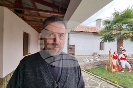 Сливен - храм "Света Троица" - иконостас - отец Иван Янков