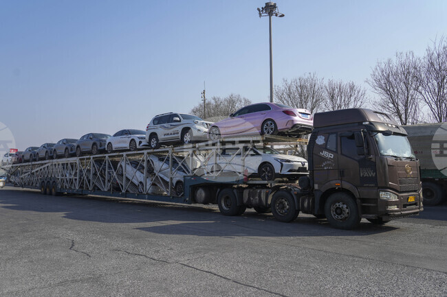 КАБАР: Киргизстан е в челната тройка по внесени в Русия автомобили