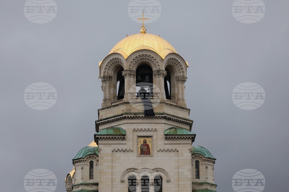 „Свети Александър Невски“ - Патриарх Неофит - кончина - траурно знаме