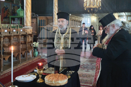 Самоков - Митрополитска църква - заупокойна панихида