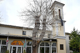 Варна - църкви - траурни знамена