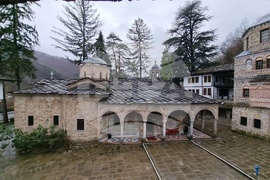 Троянски манастир - патриарх - заупокойна - света литургия