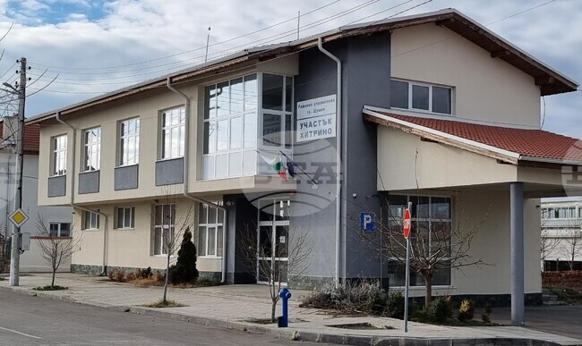 Предотвратена е телефонна измама в Хитрино, след като нает за транспортна услуга, се е усъмнил, че участва в престъпление