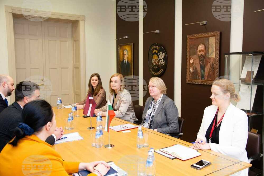 Bulgaria Holds Political Consultations with Latvia in Riga