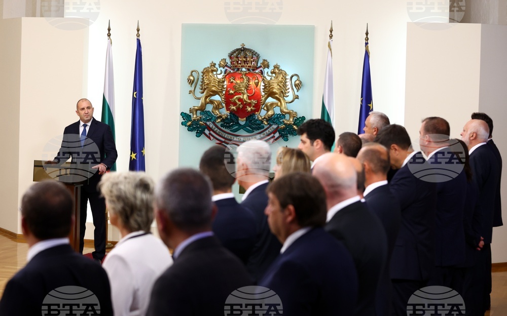 Румен Радев - служебно правителство