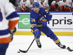 Islanders Sabres Hockey