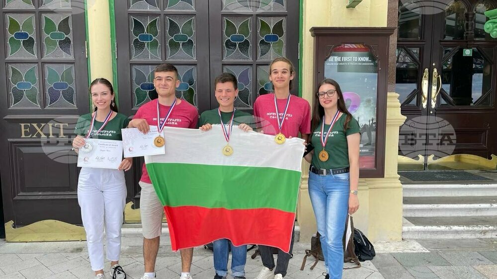 Bulgarian School Students Win 5 Medals at International Linguistics Olympiad