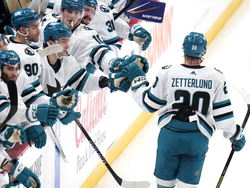 Sharks Penguins Hockey
