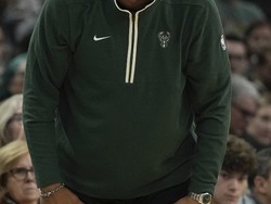 76ers Bucks Basketball