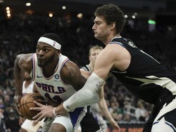 76ers Bucks Basketball