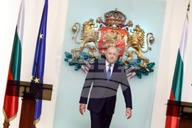 Румен Радев - служебно правителство