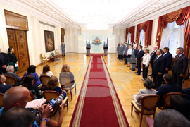 Румен Радев - служебно правителство