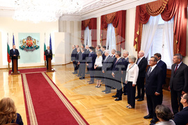 Румен Радев - служебно правителство