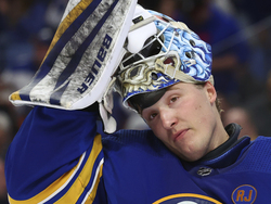 Islanders Sabres Hockey