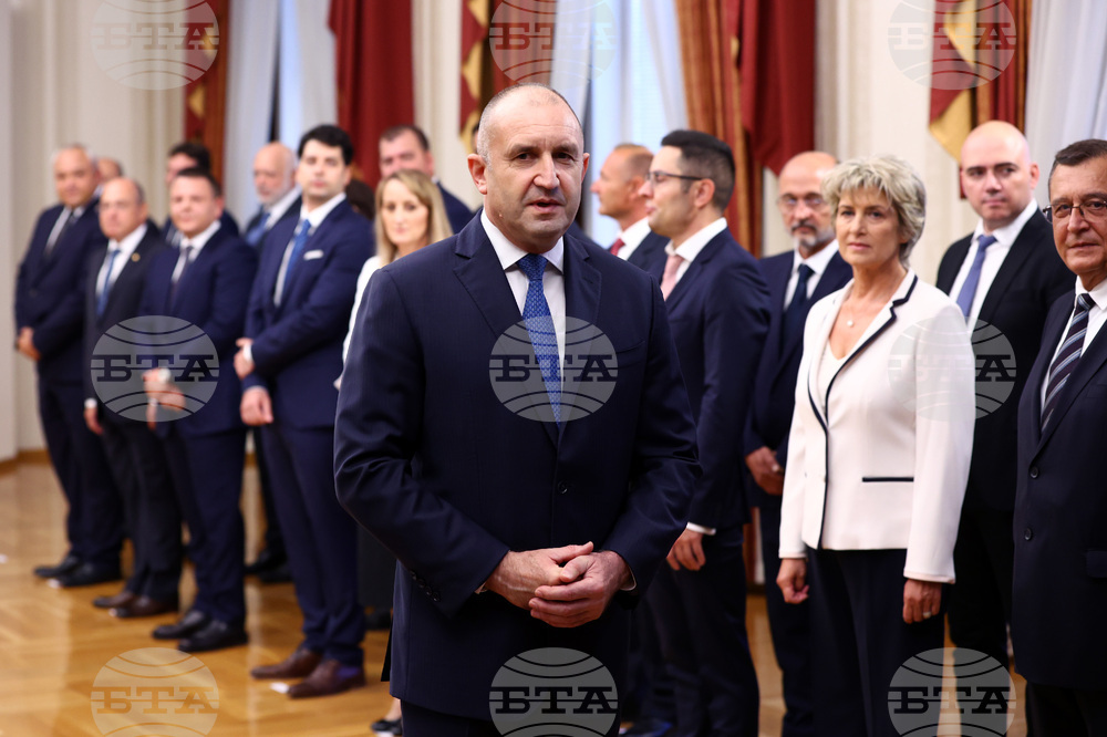 Румен Радев - служебно правителство