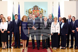 Румен Радев - служебно правителство