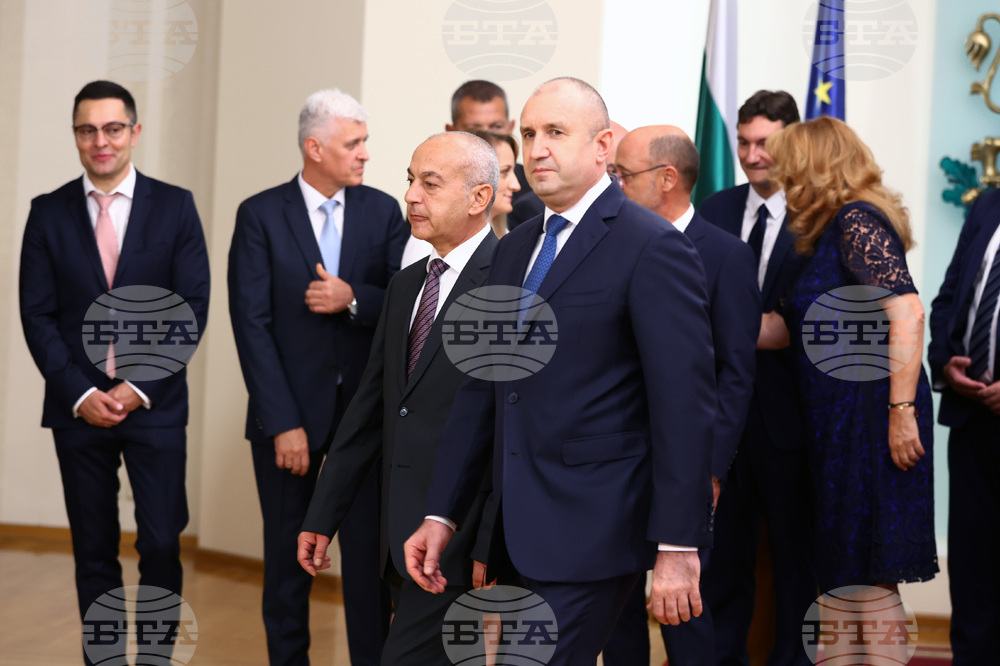 Румен Радев - служебно правителство