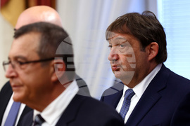 Президент - служебно правителство