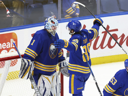 Islanders Sabres Hockey