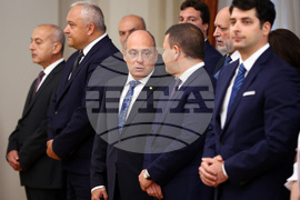 Президент - служебно правителство