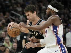 76ers Bucks Basketball