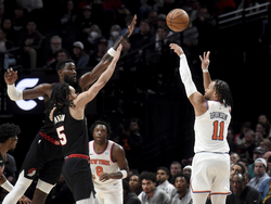 Knicks Trail Blazers Basketball