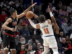 Knicks Trail Blazers Basketball