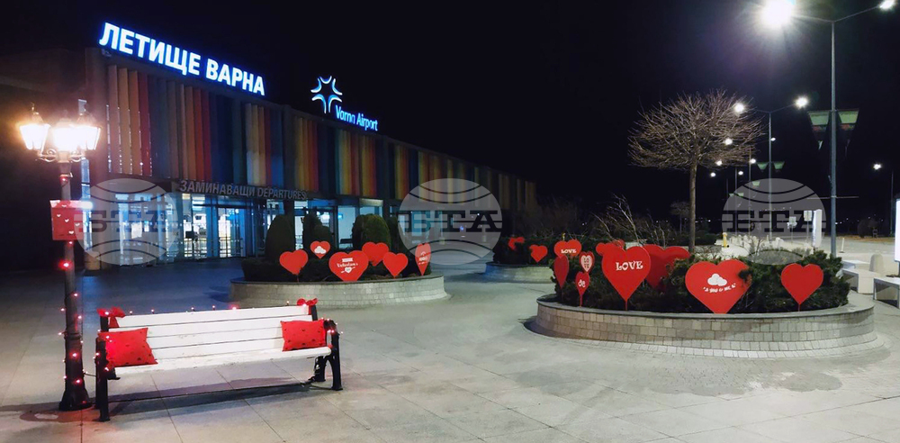 Варна - летище - украса