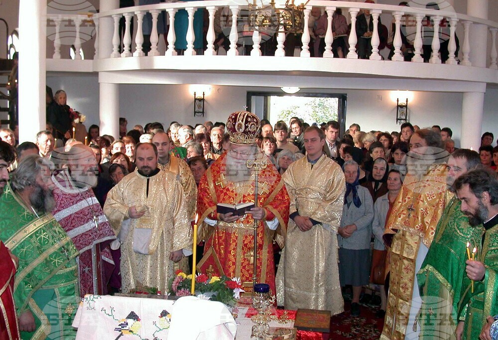 Главиница - нов храм